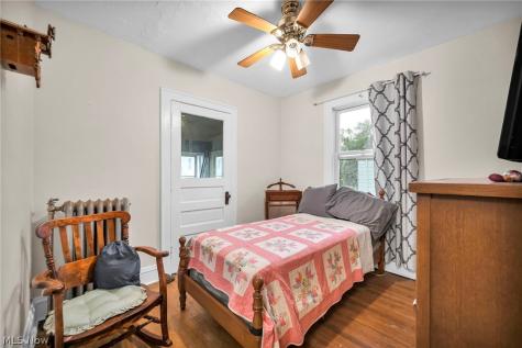 4589 S Hills Drive Cleveland OH 44109