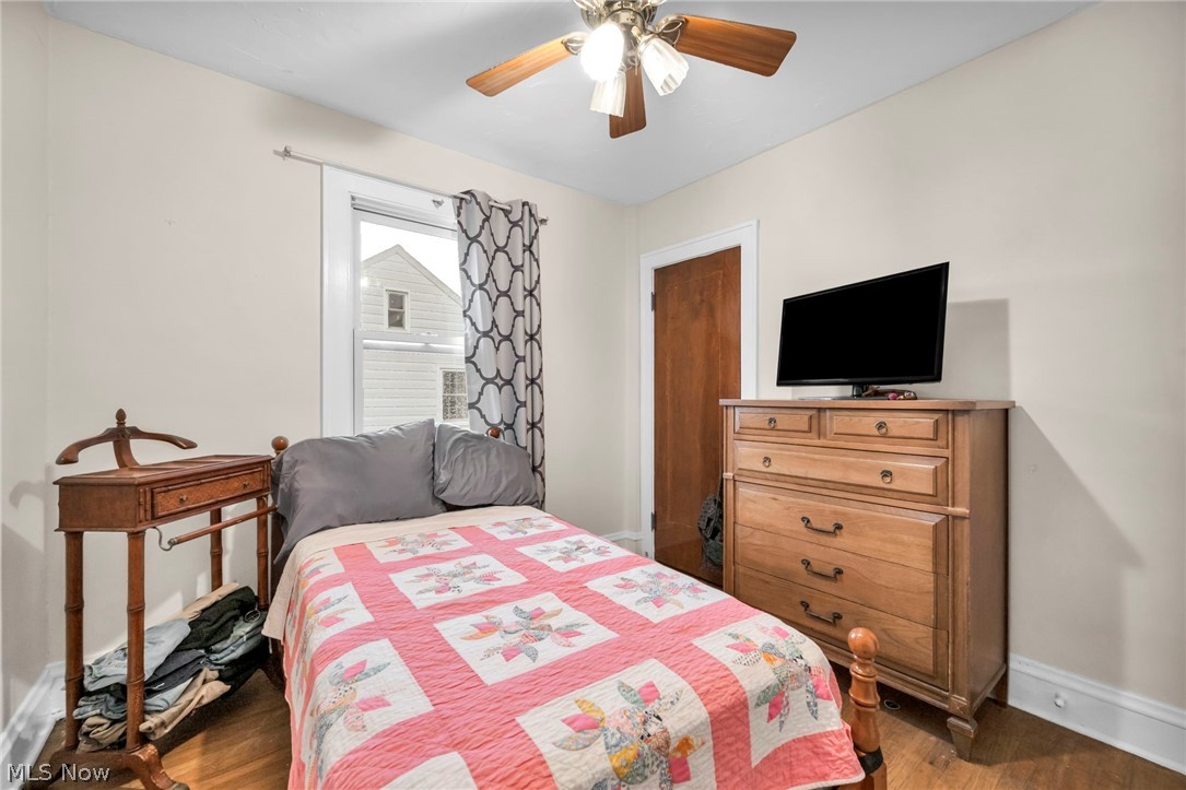 4589 S Hills Drive Cleveland OH 44109