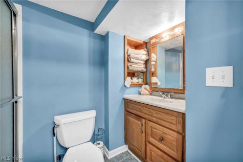 4589 S Hills Drive Cleveland OH 44109
