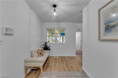 1605 Windrow Lane Broadview Heights OH 44147