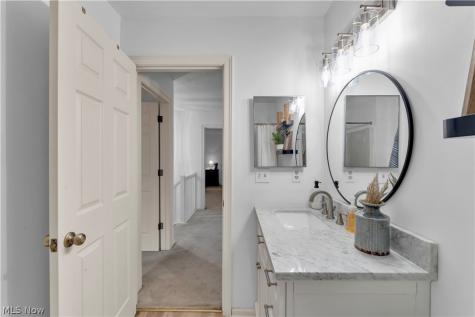 1605 Windrow Lane Broadview Heights OH 44147