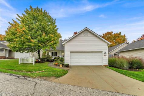1605 Windrow Lane Broadview Heights OH 44147