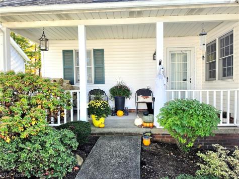 1605 Windrow Lane Broadview Heights OH 44147