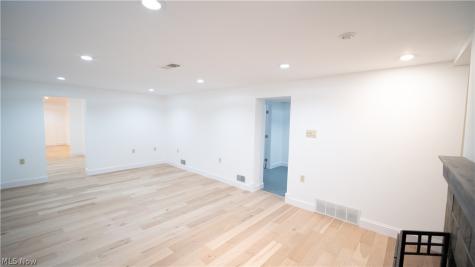 3130 Silver Lake Boulevard Silver Lake OH 44224