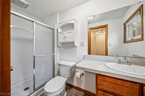 129/131 Arlington Avenue Painesville OH 44077