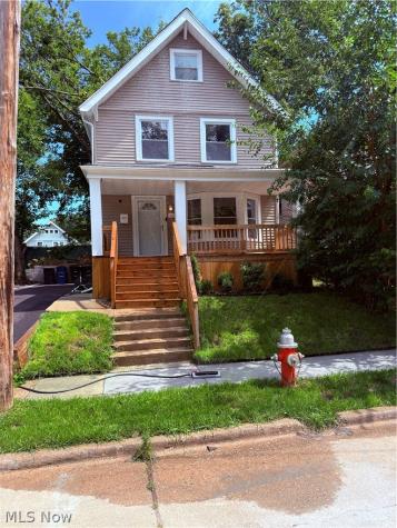 1121 Galewood Drive Cleveland OH 44110