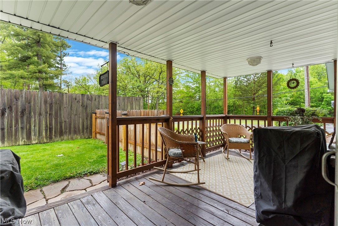 259 River Road Lake Milton OH 44429