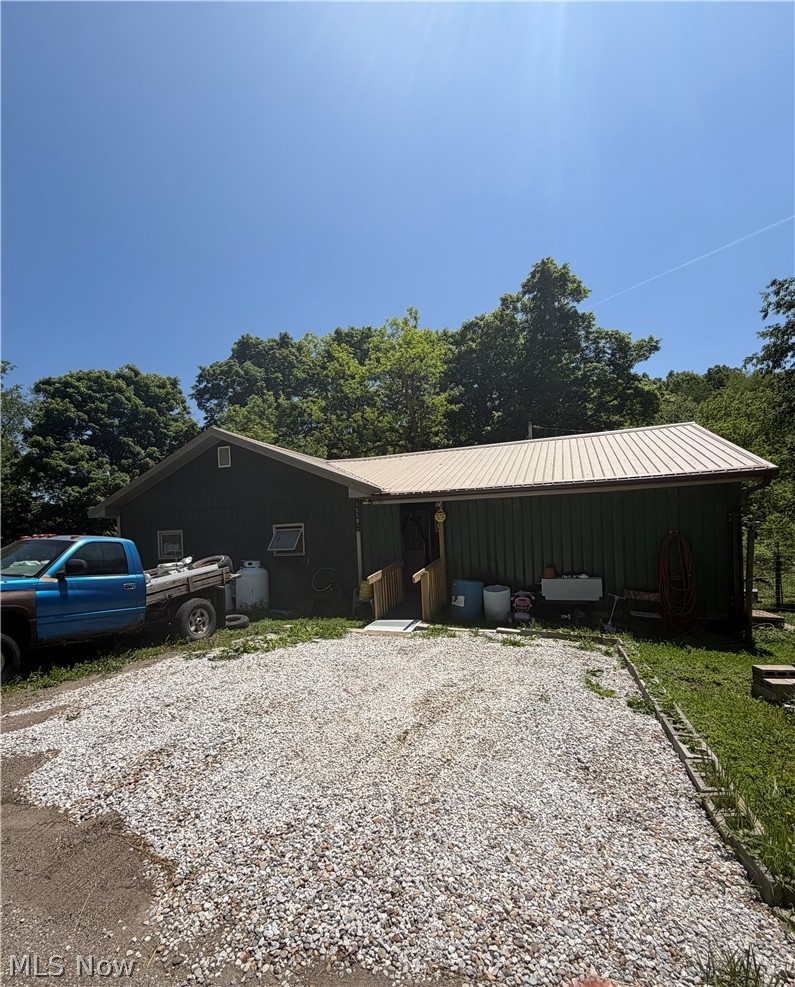 15692 Sligo Road Kimbolton OH 43749