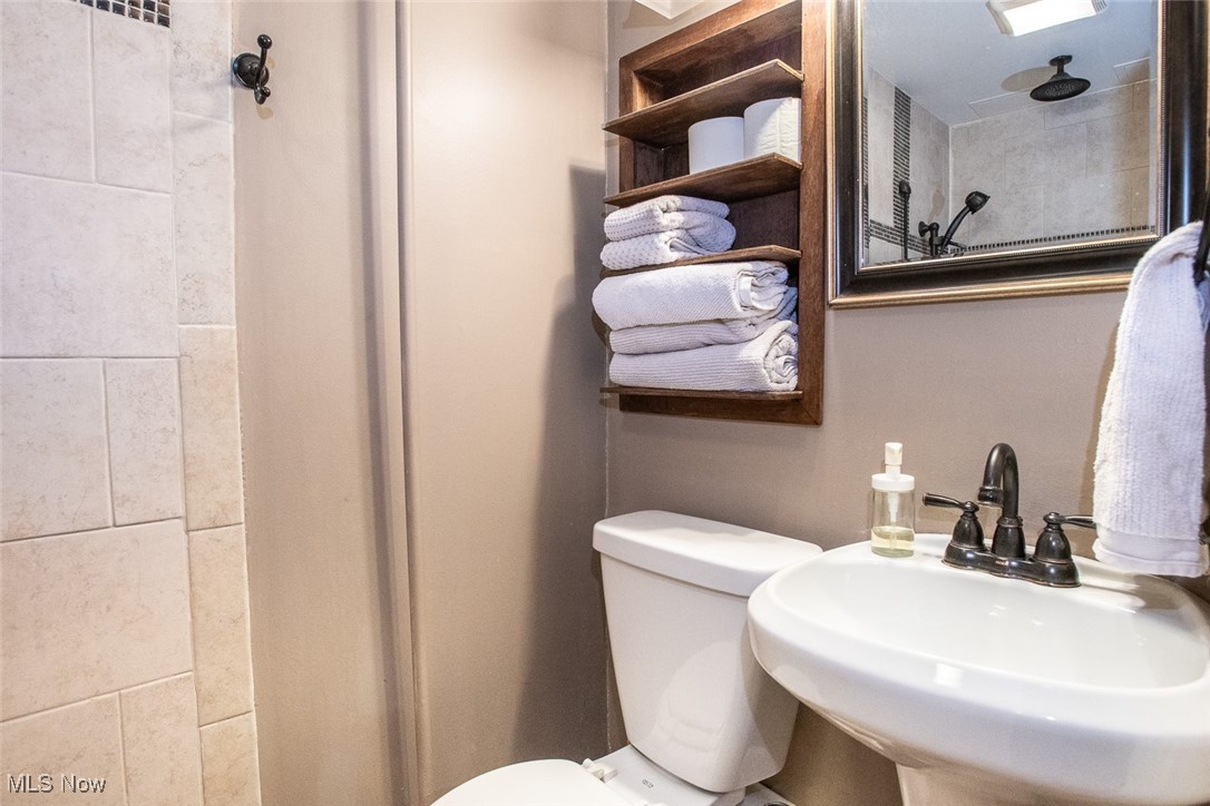 2331 Canterbury Road Westlake OH 44145