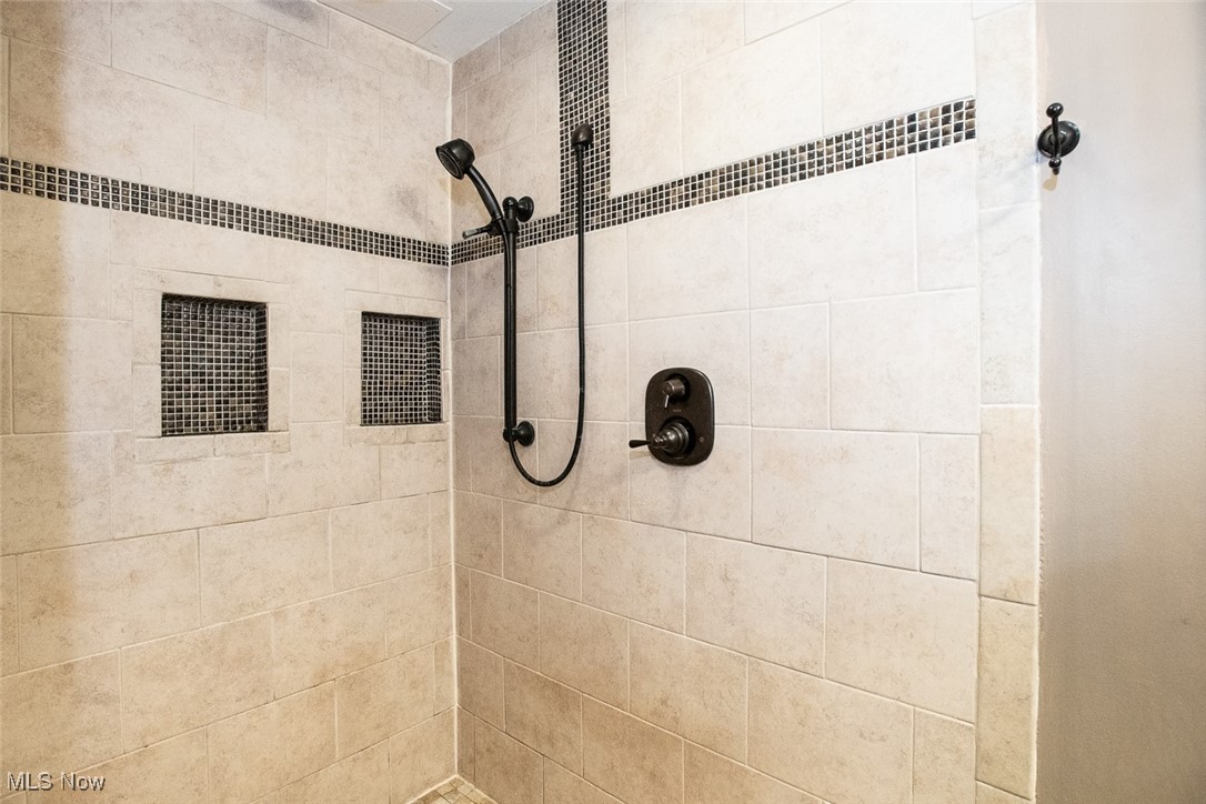 2331 Canterbury Road Westlake OH 44145