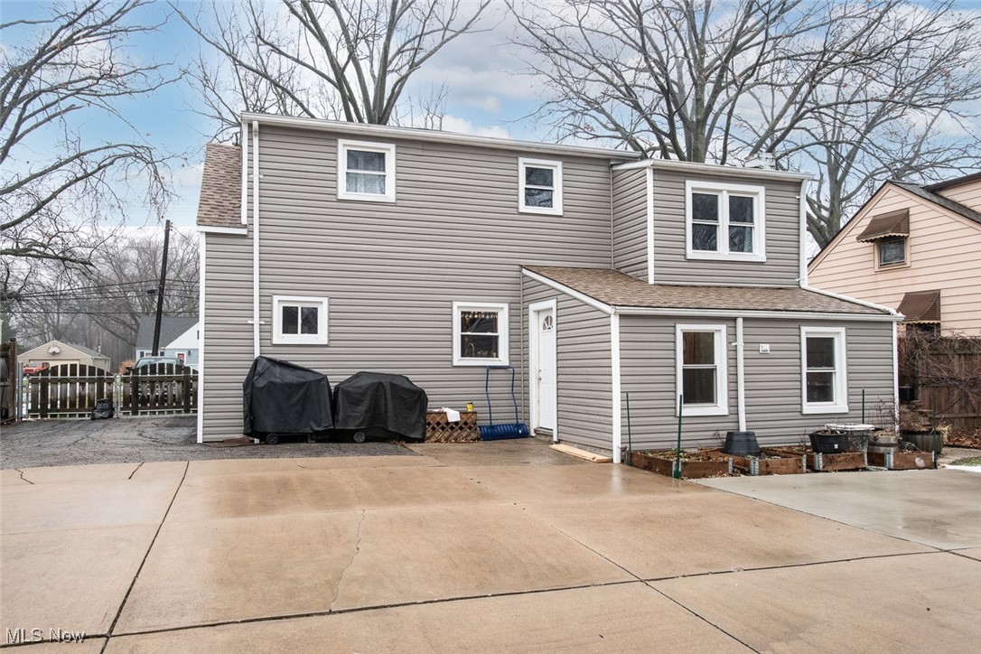 2331 Canterbury Road Westlake OH 44145