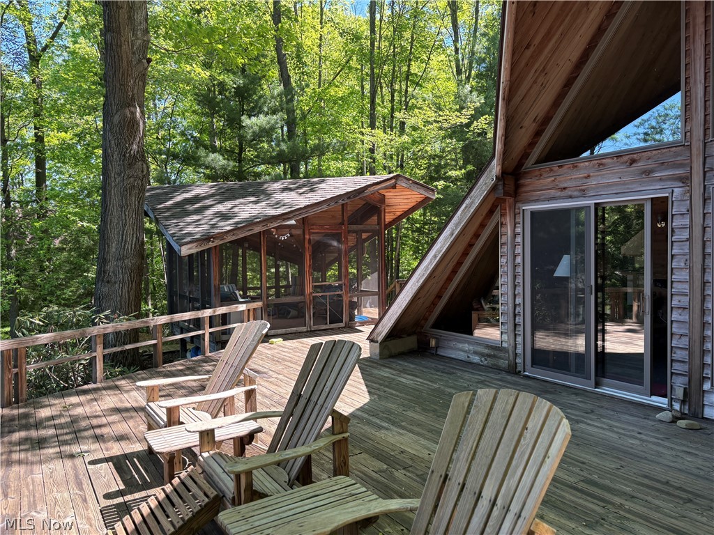 2325 Plum Point Roaming Shores OH 44084