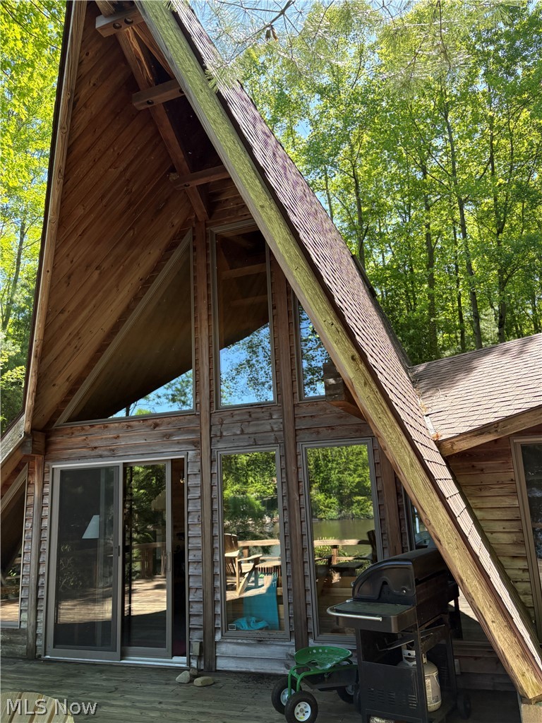 2325 Plum Point Roaming Shores OH 44084