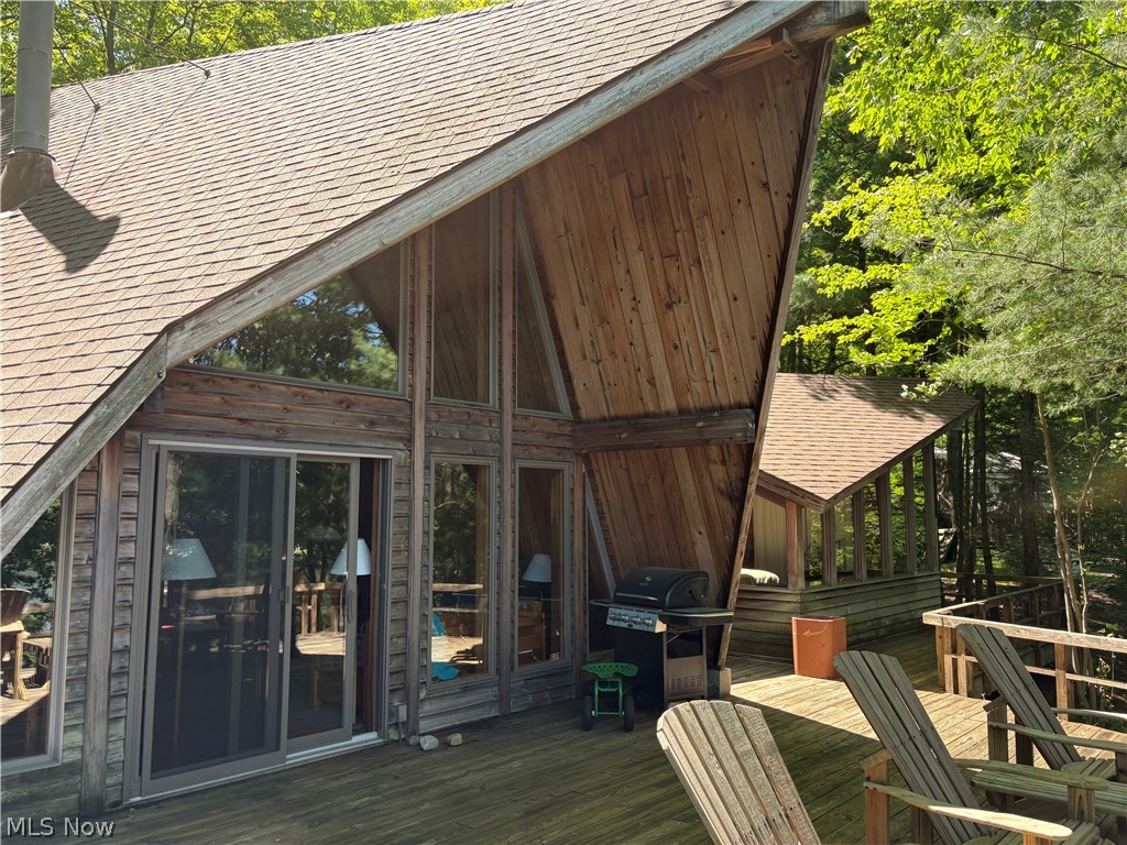 2325 Plum Point Roaming Shores OH 44084