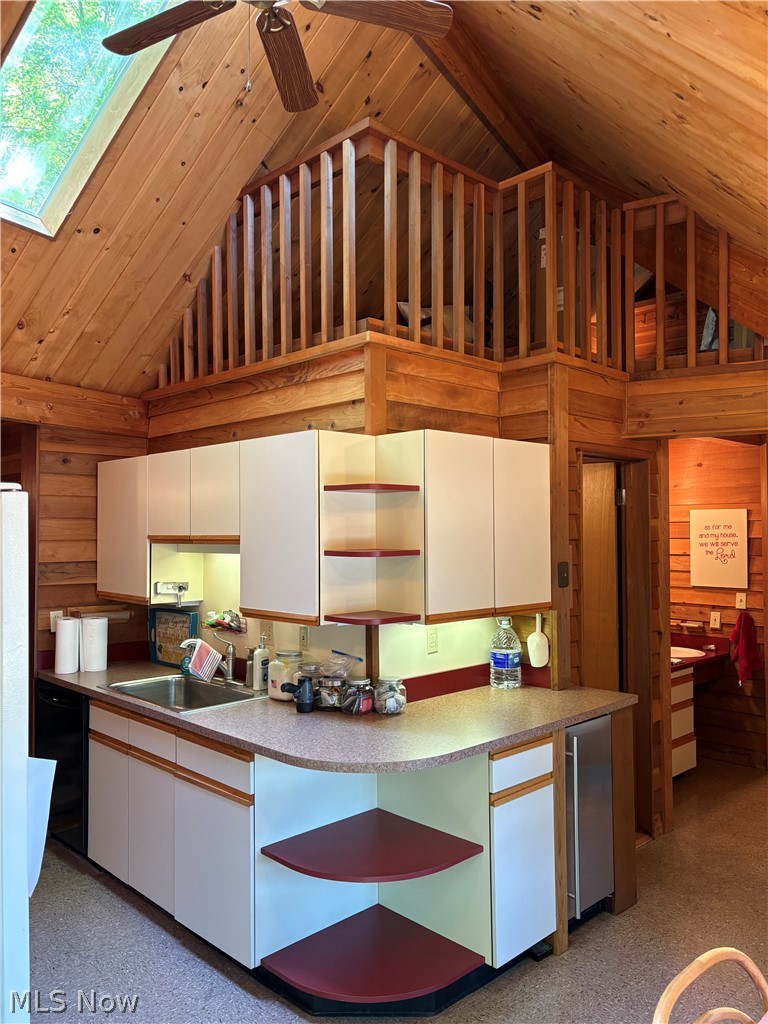 2325 Plum Point Roaming Shores OH 44084