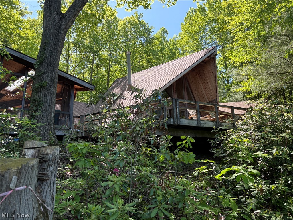 2325 Plum Point Roaming Shores OH 44084