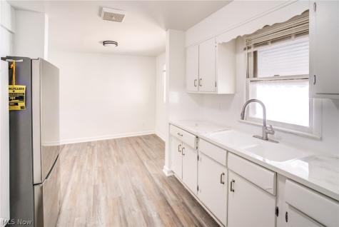 207 Forbes Road Bedford OH 44146