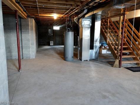 3109 Castle West Circle NW Massillon OH 44647