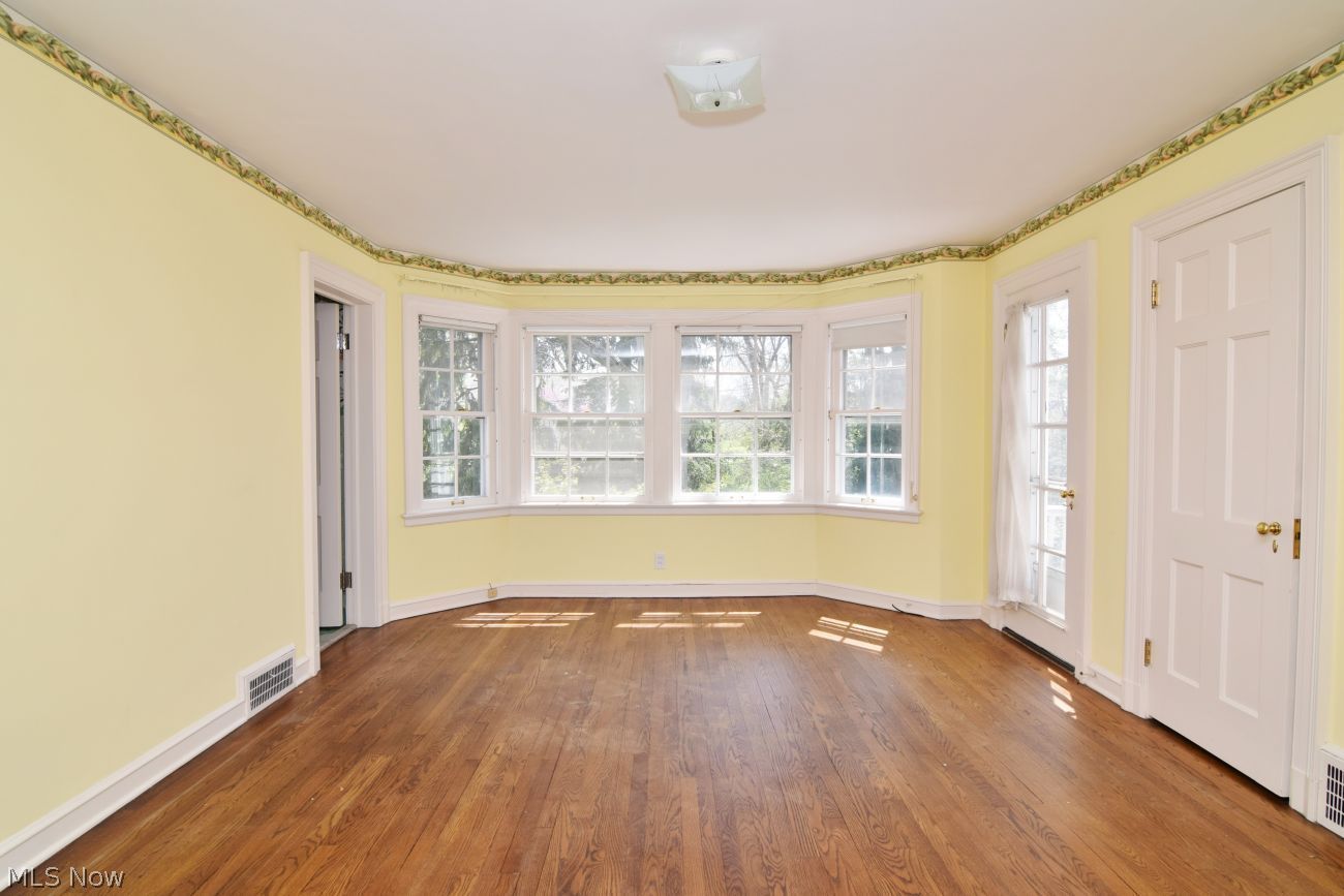 23500 Stanford Road Shaker Heights OH 44122