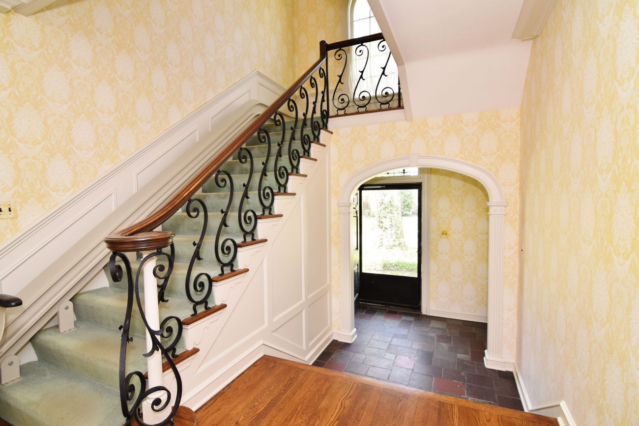 23500 Stanford Road Shaker Heights OH 44122