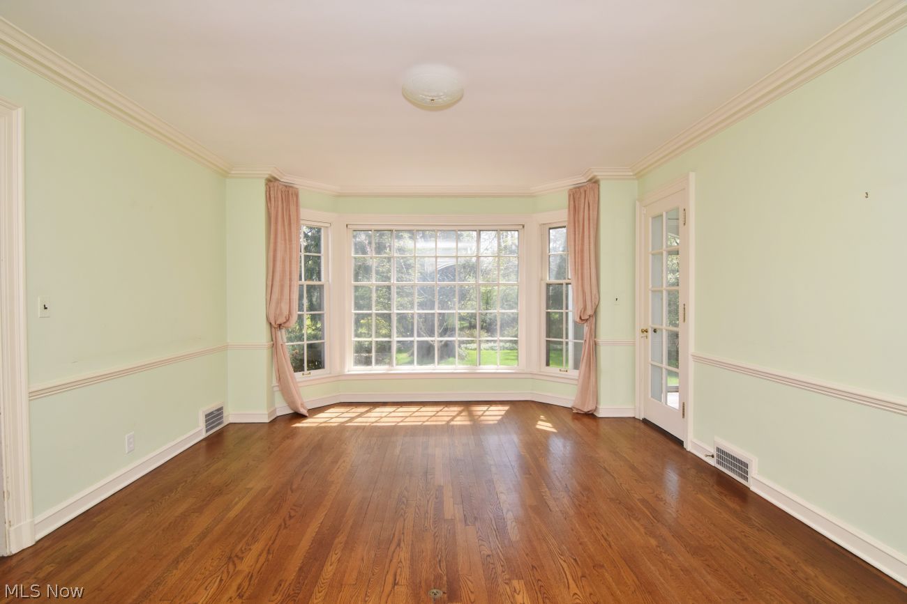23500 Stanford Road Shaker Heights OH 44122