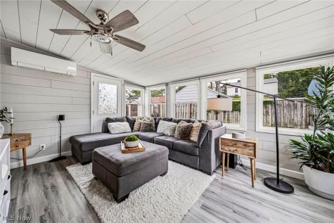209 Shelton Boulevard Eastlake OH 44095
