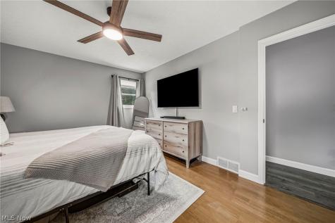 209 Shelton Boulevard Eastlake OH 44095