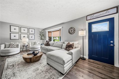 209 Shelton Boulevard Eastlake OH 44095
