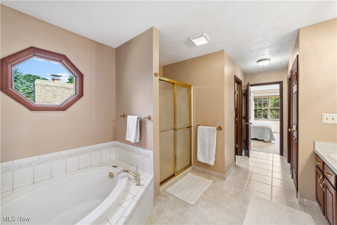 6955 Crystal Creek Drive Brecksville OH 44141