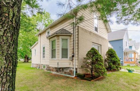 175 Spruce Street Elyria OH 44035