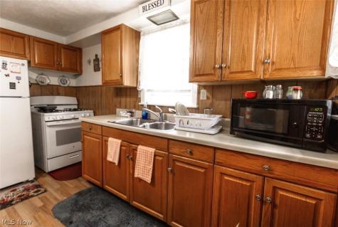 175 Spruce Street Elyria OH 44035
