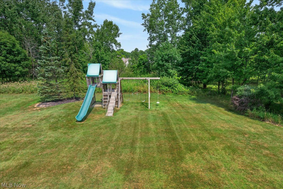 5147 Pinckneya Drive North Royalton OH 44133