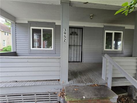 3952 E 74th Street Cleveland OH 44105