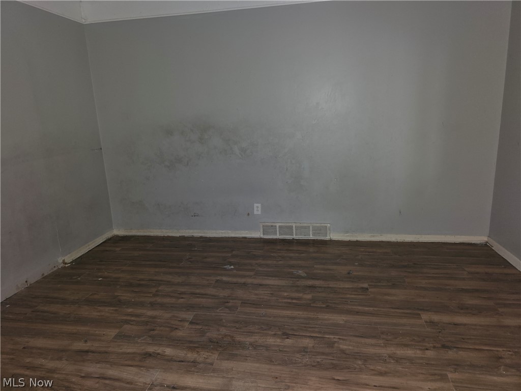 3952 E 74th Street Cleveland OH 44105