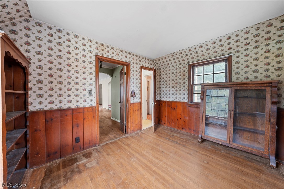 19264 N Sagamore Road Fairview Park OH 44126