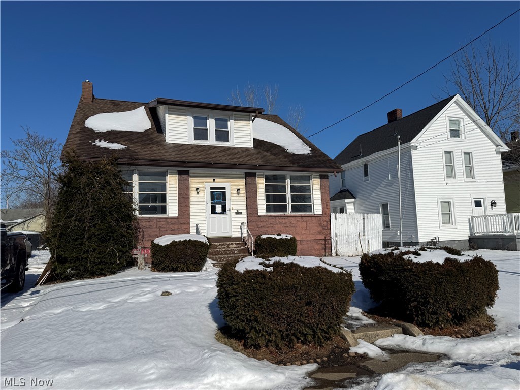 27 Wilson Avenue Niles OH 44446