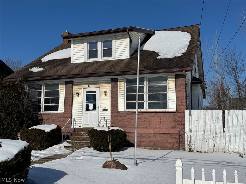 27 Wilson Avenue Niles OH 44446