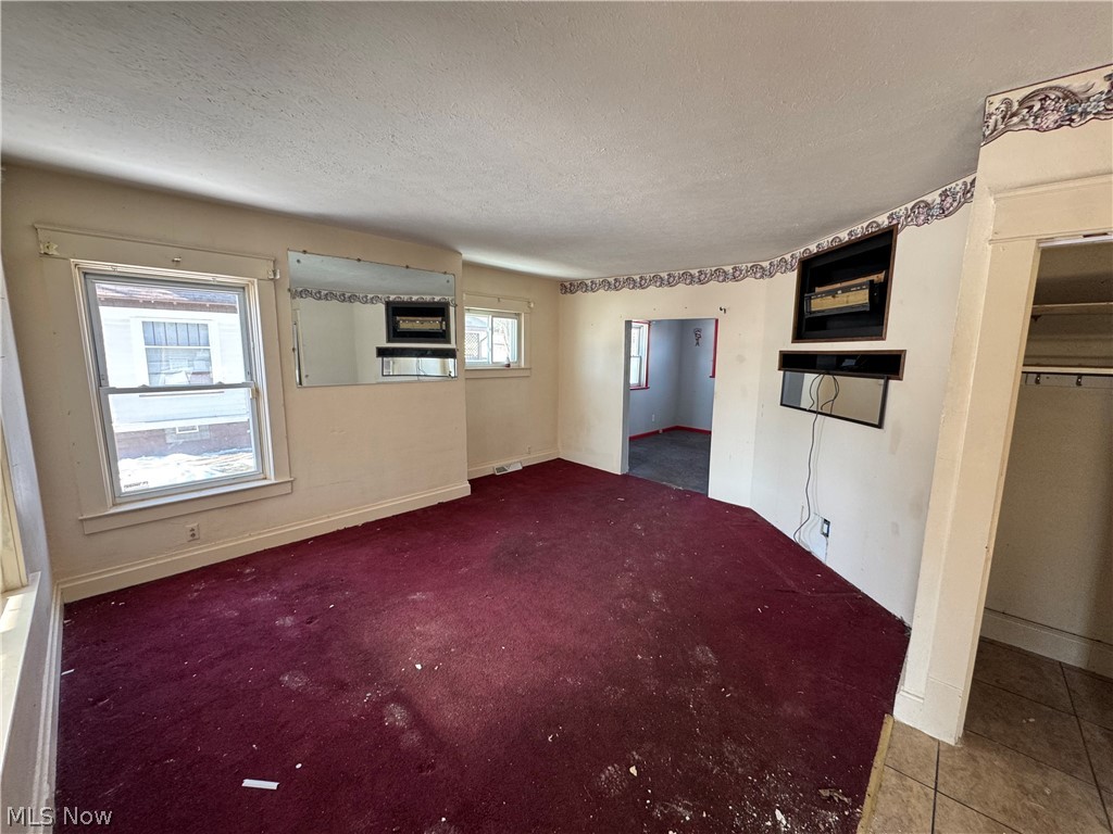 27 Wilson Avenue Niles OH 44446
