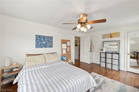 14305 Delaware Avenue Lakewood OH 44107