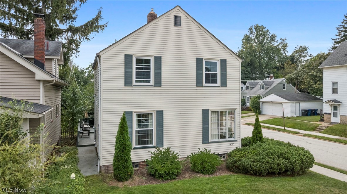 14305 Delaware Avenue Lakewood OH 44107