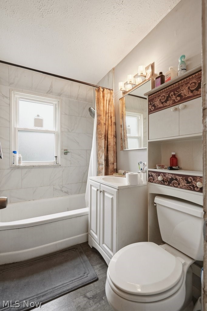 655 E 266th Street Euclid OH 44132