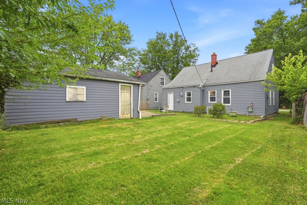 655 E 266th Street Euclid OH 44132