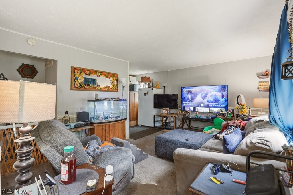 655 E 266th Street Euclid OH 44132