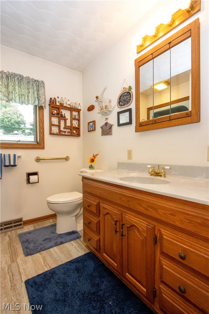 6331 County Road 52 Big Prairie OH 44611