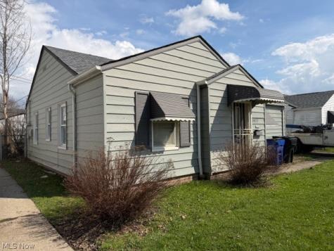 3977 Wendy Drive Cleveland OH 44122