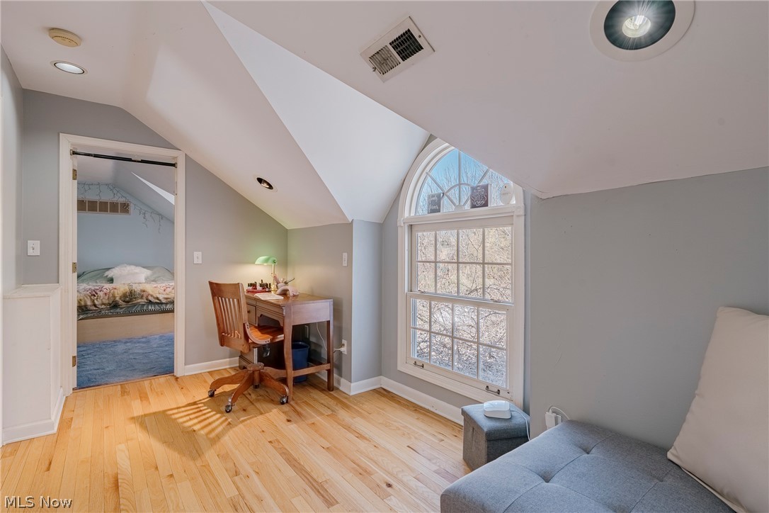 26301 Annesley Road Beachwood OH 44122