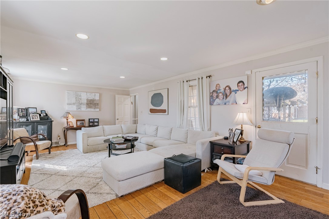 26301 Annesley Road Beachwood OH 44122