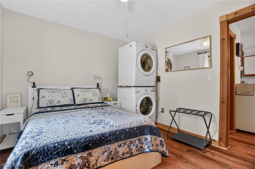 5158 University Drive Geneva OH 44041