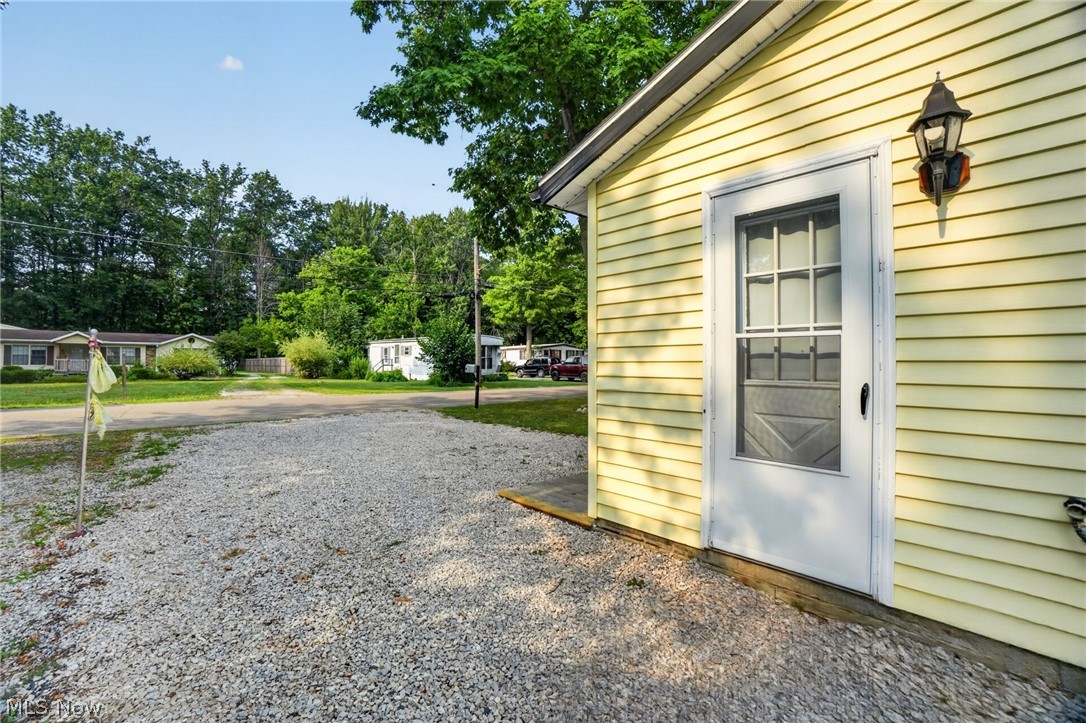 5158 University Drive Geneva OH 44041