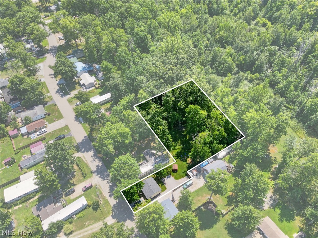 5158 University Drive Geneva OH 44041